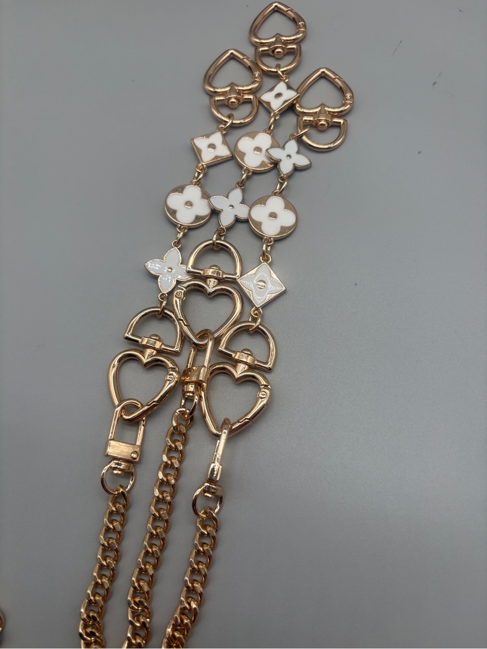 Luxury Gold and White Flower Heart Link bag chain - Designer Style